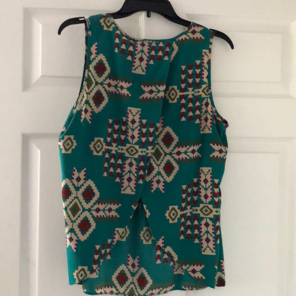 Open-Back Tank - Picture 2 of 5
